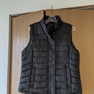 Gap puffy vest